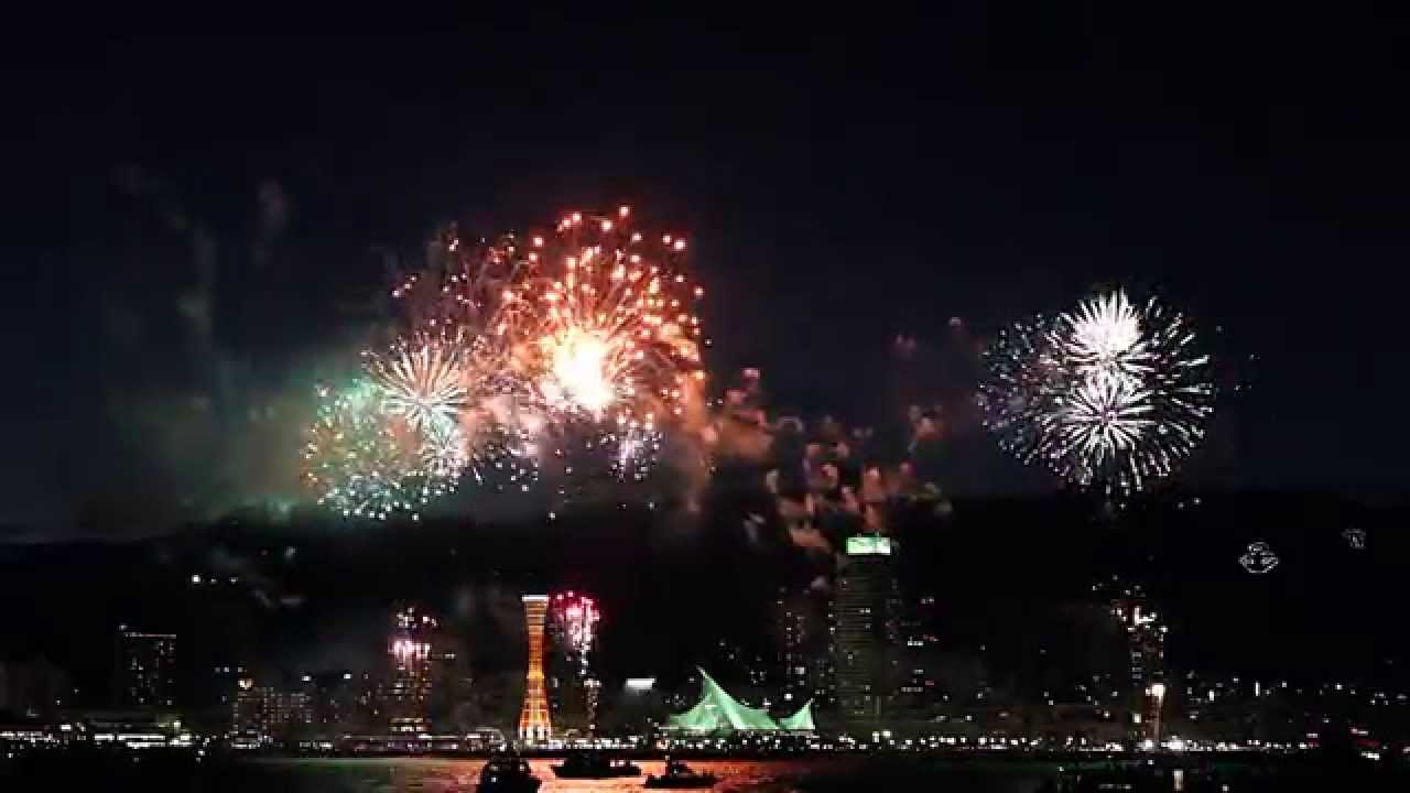 第50回 みなとこうべ海上花火大会 21年の日程と見えるホテルは 穴場5選も紹介 日本の花火大会map21年度版