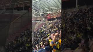 Fenerbahçe Deplasman Tribünü Galatasaray Derbisi Galibiyeti Sonrası Kutlama Yapıyor