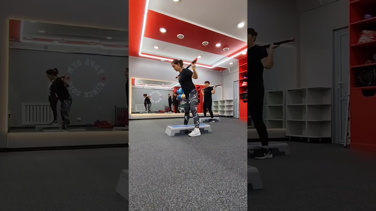 Жиросжигающая тренировка total body на степах с бодибаром