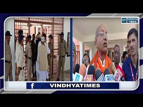 एक बड़े काफिले के साथ नामांकन दाखिल करने पहुंचे देवतालाब विधानसभा से भाजपा प्रत्याशी गिरीश गौत