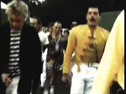 QUEEN - Pain Is So Close To Pleasure
