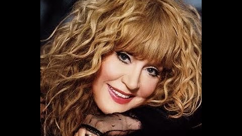 Thumbnail of Алла Пугачёва - Позови меня с собой #allapugacheva