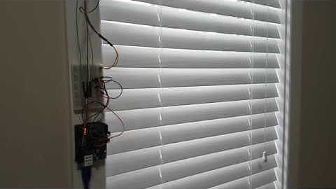 "Smart Blinds" using an Arduino Uno and a stepper motor