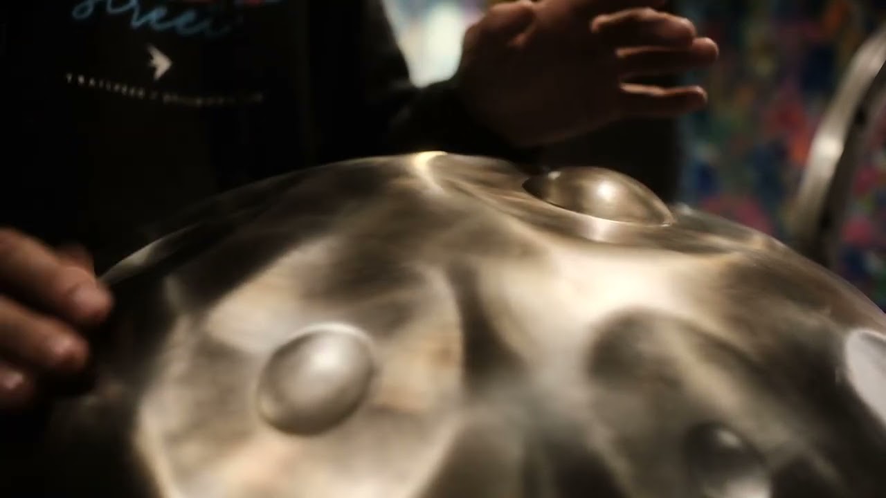 E Introspect. New scale handpan. amazing sound
