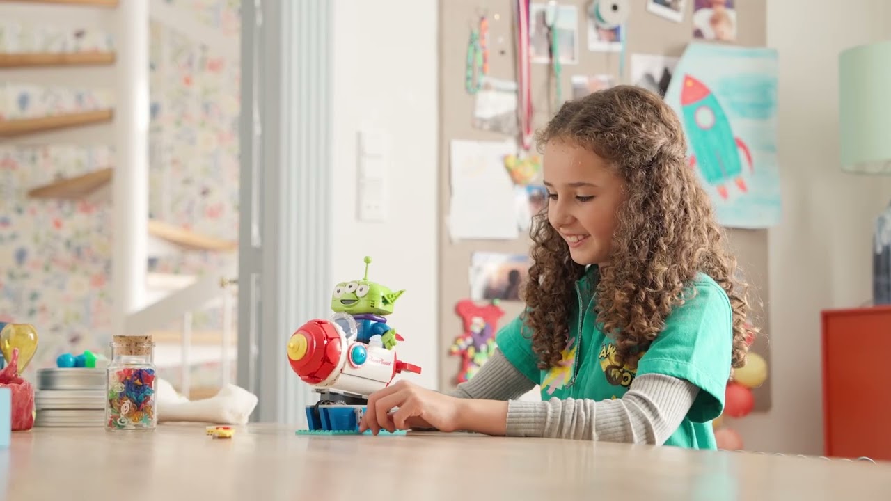 レゴ LEGO ディズニー＆ピクサー エイリアンとピザ・プラネットのロケット 43307｜トイザらス