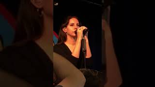 Heroin - Lana Del Rey Live at Amoeba (7.26.17) Resimi