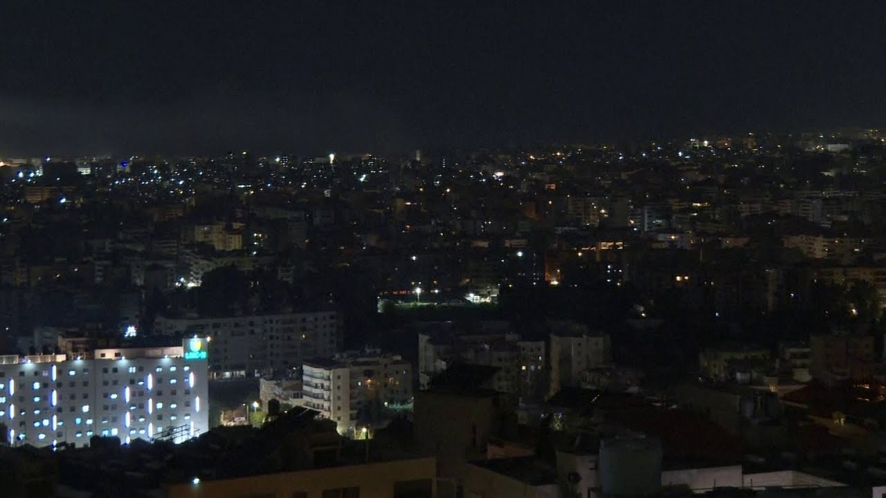 مشاهد مباشرة لصواريخ إيرانية في سماء تل أبيب