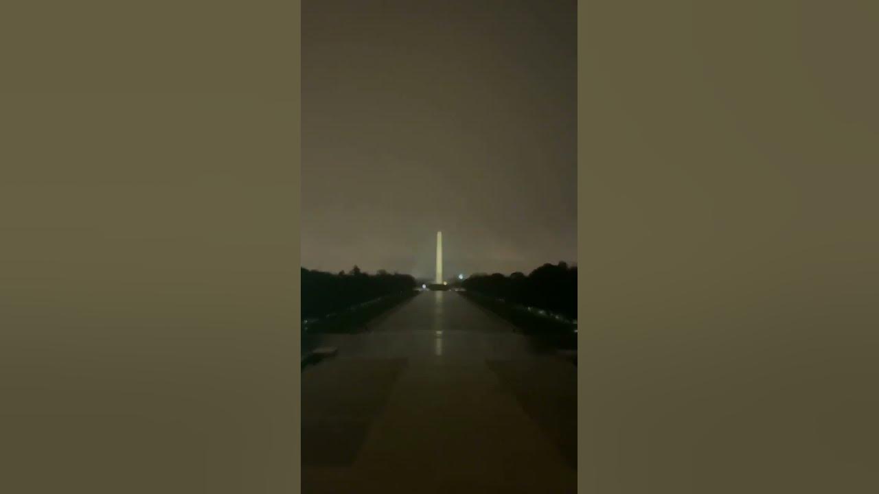 Lightning strikes Washington Monument in electric video | FOX 5 DC