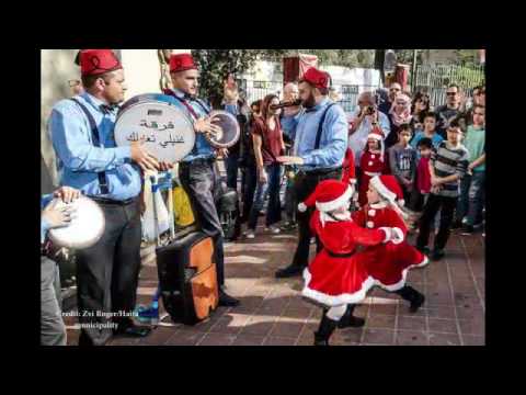 Video: Hoe Oud En Nieuw En Kerstmis Worden Gevierd In Israël