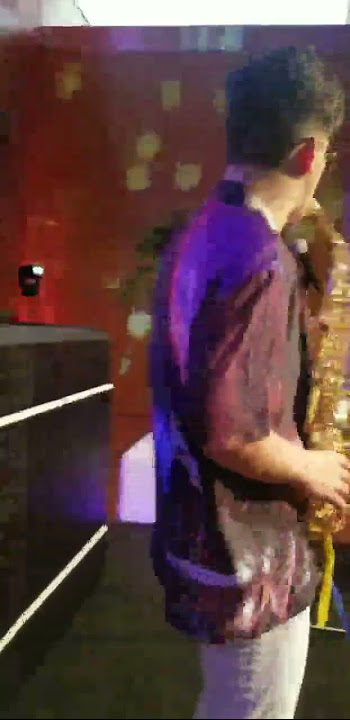 Download lagu On the floor #sax #saxcover #saxophone #saxophonecover #onthefloor #jenniferlopez