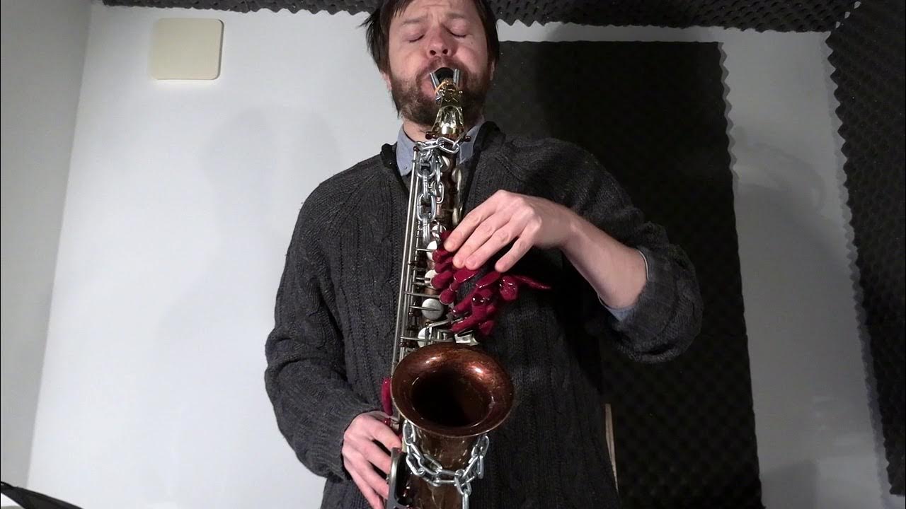 Sax freaks Longest glissando ever. 4 octaves up from Low A on alto
