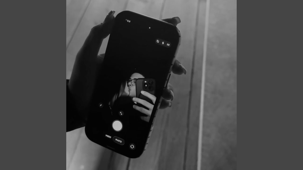 Guarda 3AM su YouTube Guarda 3AM su YouTube
