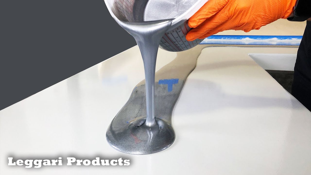Renew Old Countertops Using Metallic Epoxy | Easy DIY Technique Renew Old Countertops Using Metallic Epoxy | Easy DIY Technique