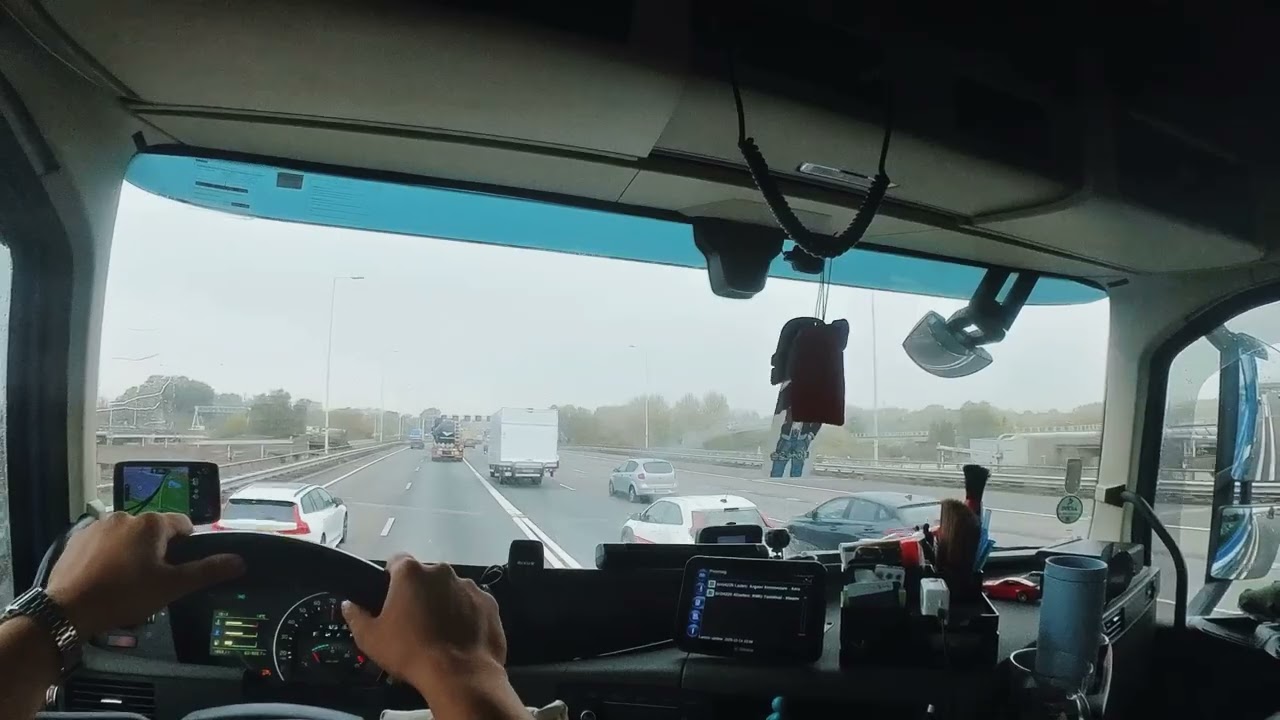 Rotterdam to Amsterdam is a beautiful Route. 🇳🇱