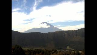 箱根 仙石原から見る富士山(ホテルグリーンプラザ箱根) のライブ映像