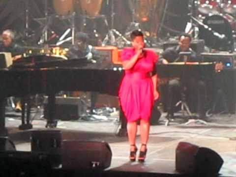 Jill Scott: "Golden" - MJB Honors Hammerstein Ball...