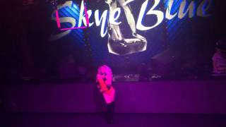Skye Blue Fluffy Show 251015