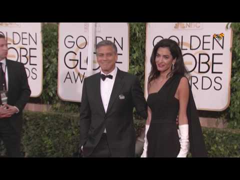 Video: George Och Amal Clooney Välkomnar Sina Tvillingar