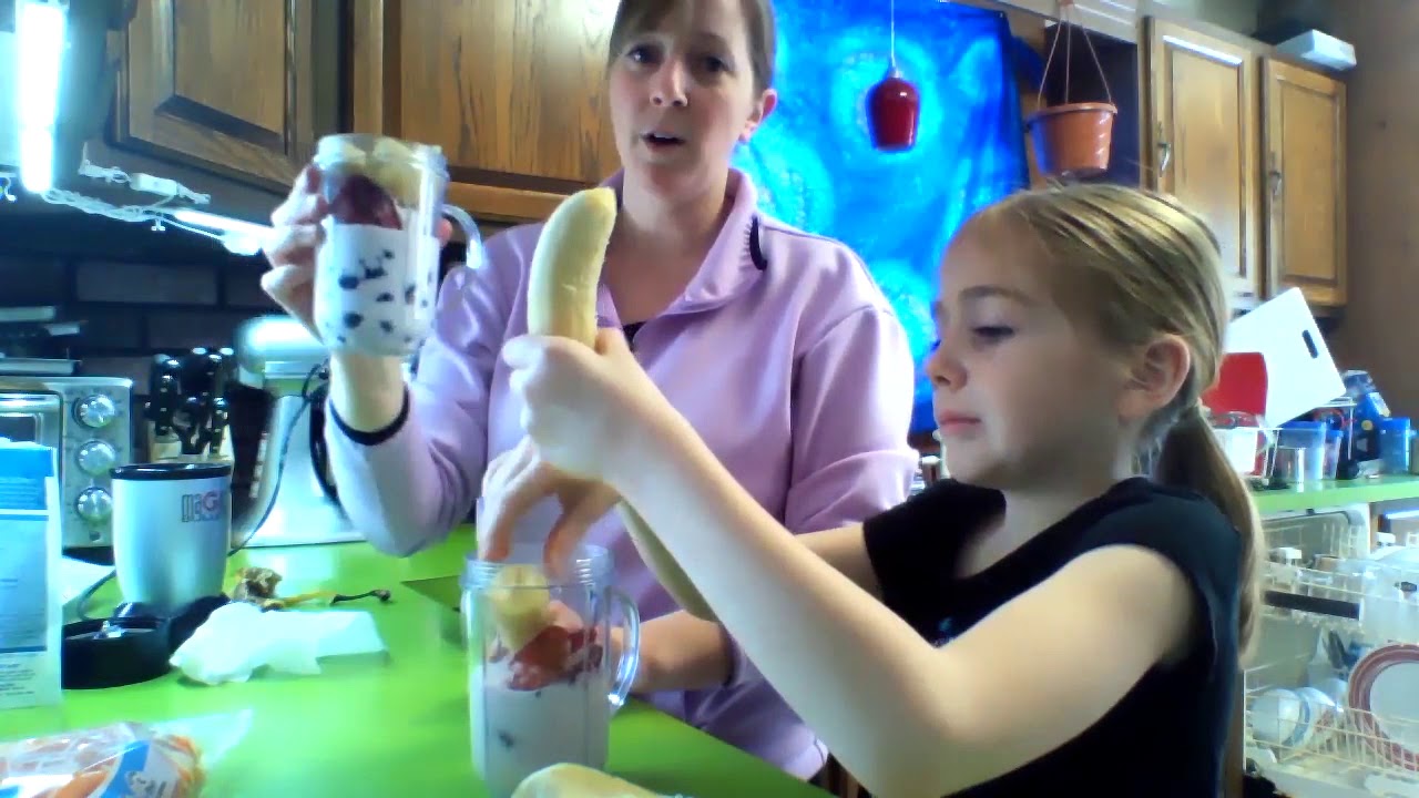 Making a Smoothie YouTube