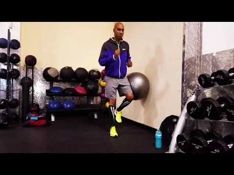 Single Leg Wall Squat - Swiss Ball - YouTube