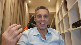 La cerere, continuare la episodul cu prietenul si aplicatia de dating. 