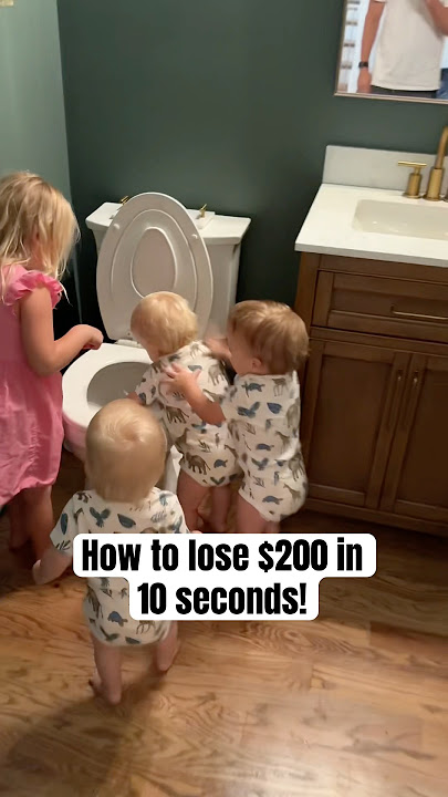 How to lose $200 in 10 seconds! 😳 #triplets #mom #dad #ohno
