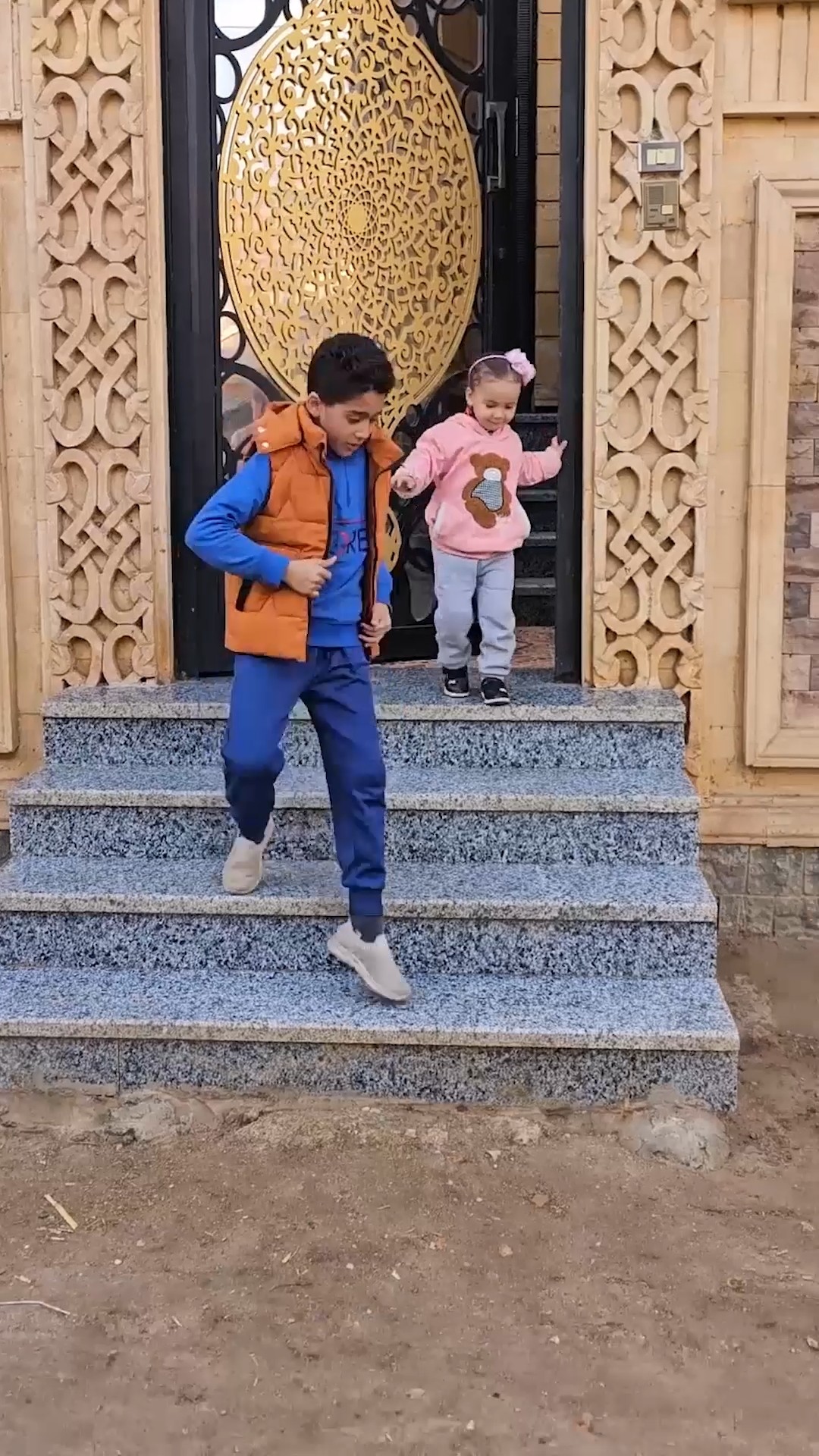 العروسه المخيفه ??? #shorts