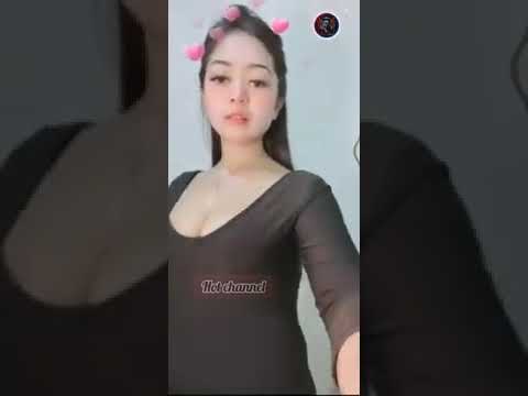 VIRALL kelihatan memek nya asli