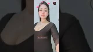 VIRALL kelihatan memek nya asli