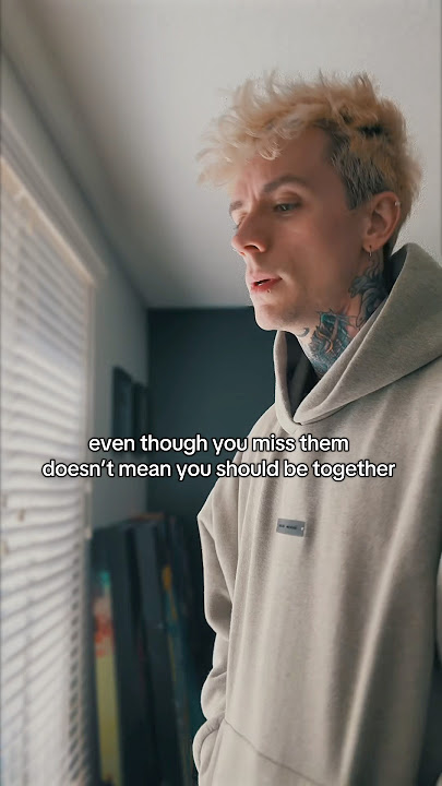 this guy mixed country with rap and it’s.. 😳