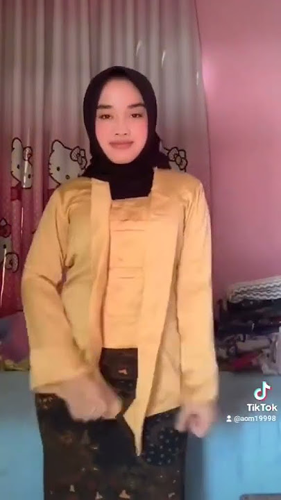 Kombinasi Jilbab dan Kebaya Cantik