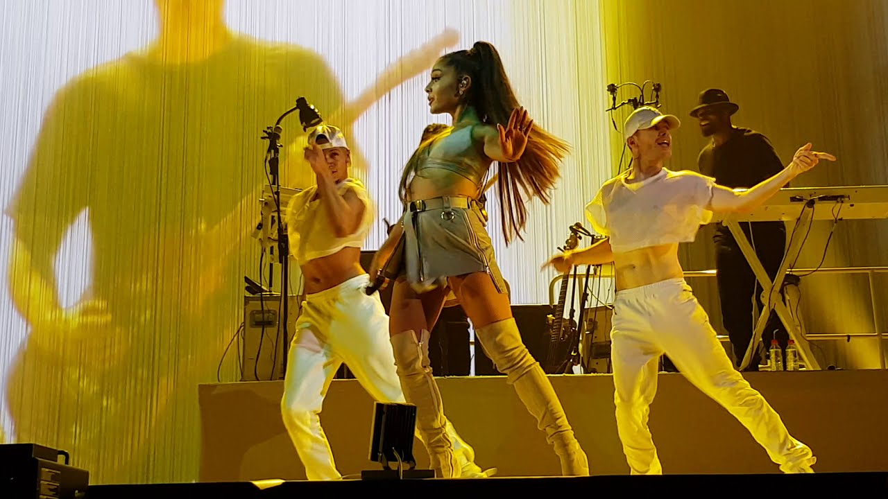 Ariana Grande - 'Greedy' Live (Dangerous Woman Tour)