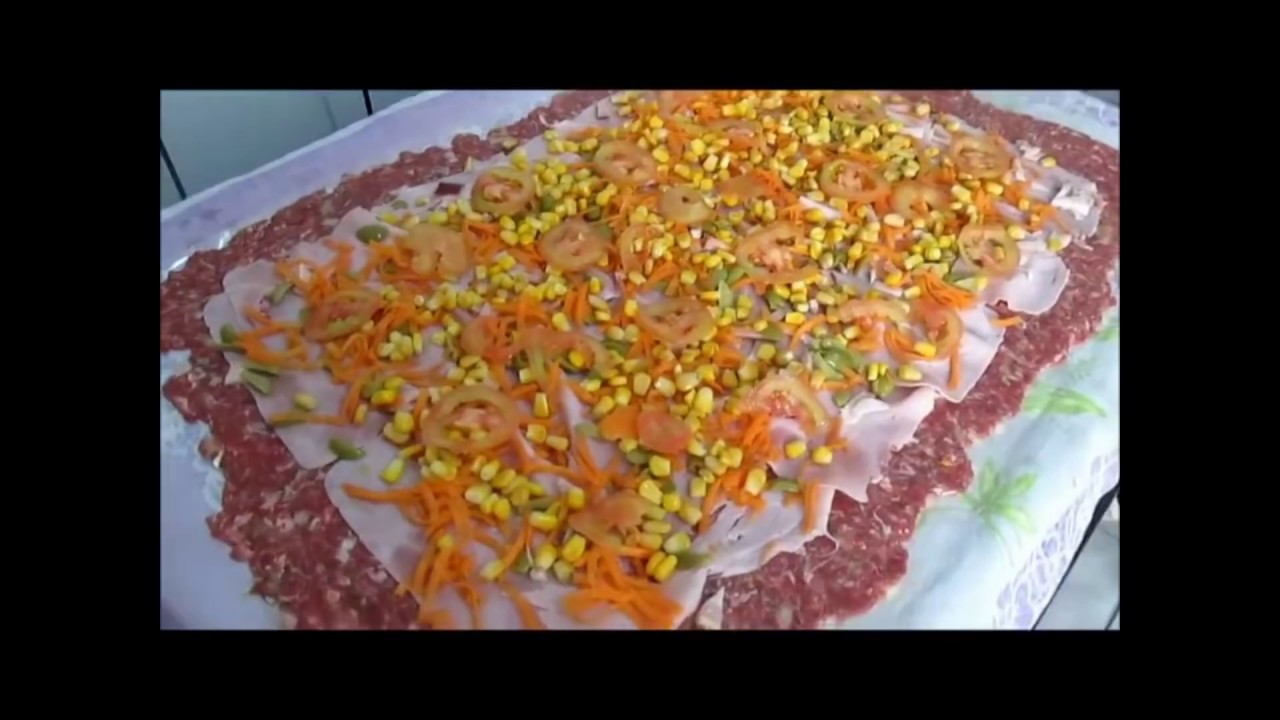 Rocambole de Carne-Moida Super Recheado