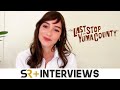 The Last Stop In Yuma County&#39;s Jocelin Donahue On Playing A Crafty Hostage &amp; Scrapped Doctor Sleep 2