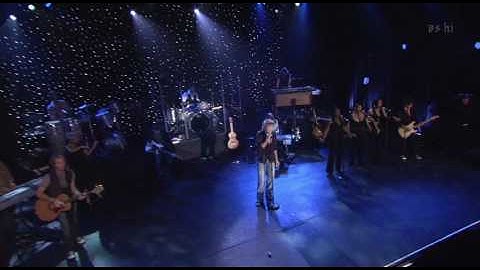 Rod Stewart Live from Nokia Times Square 2006-Crazy Love.avi