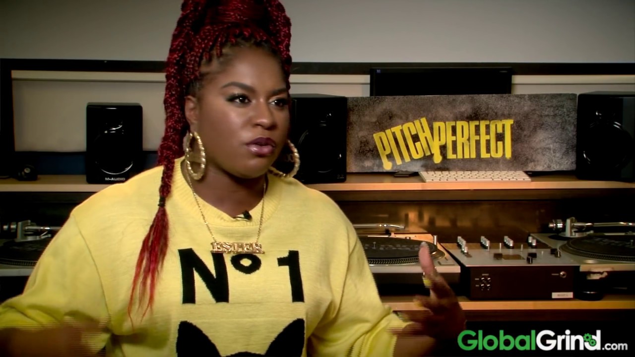 Ester Dean Talks About Grabbing Boobs In Pitch Perfect YouTube