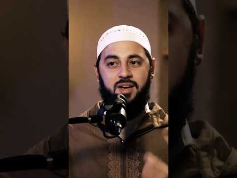 أنا مذنب أنا مخطئ أنا عاصي هو غافر هو قابل هو كافي قابلتهن ثلاثة بثلاثة فلتغلبن أوصافه أوصافي