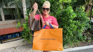 New Bag🎉. Louis Vuitton Loop Hobo Unboxing! My Thoughts , What Fits , Mod  Shots/ StardustLV 