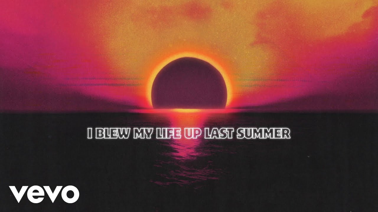 CamrinWatsin - Blew My Life Up (Lyric Video) CamrinWatsin - Blew My Life Up (Lyric Video)