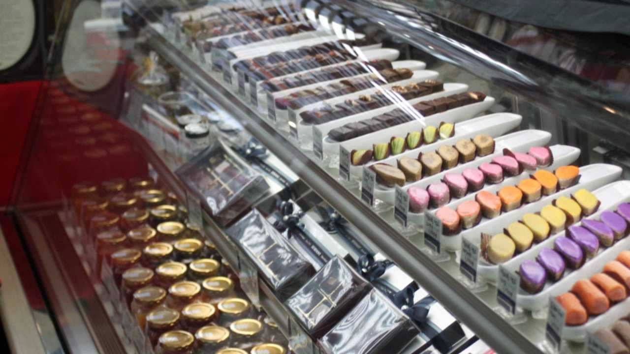 Hongdae Bakeries (Seoul South Korea) YouTube