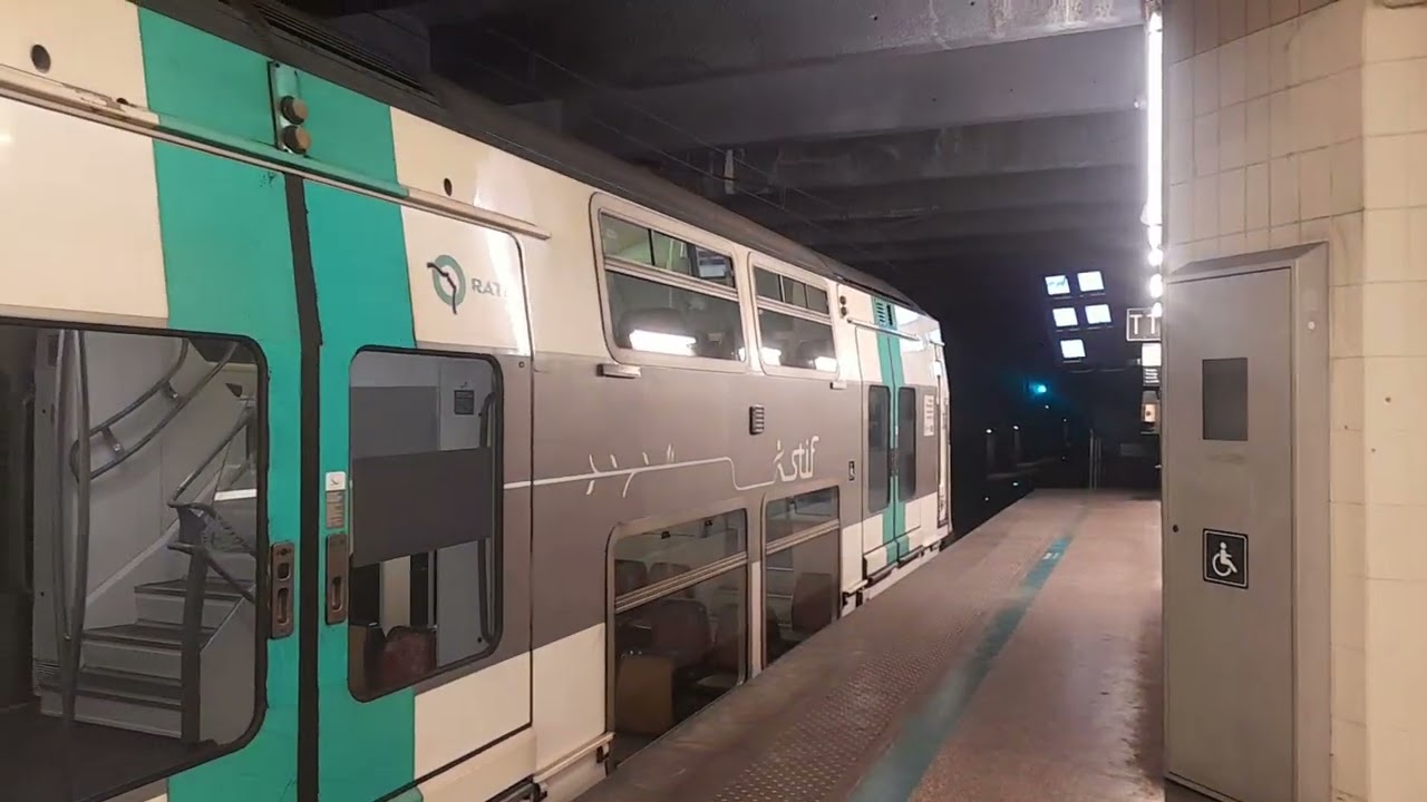 RER A et ligne L à Cergy Préfecture - MI 09, MI 2N Altéo et Z 50000 7c.