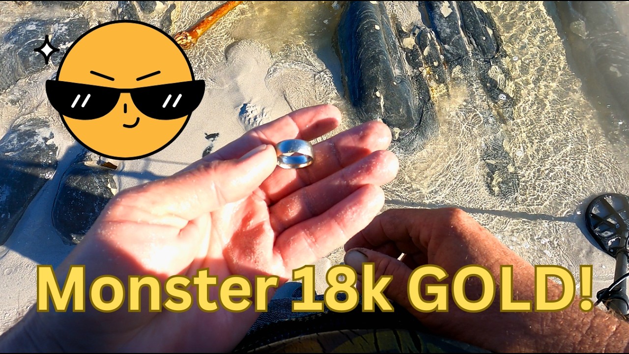 Beach metal detecting - double GOLD! incl. a MONSTER 18k white gold ring!