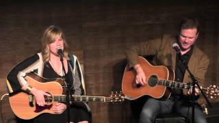 Jason Eady & Courtney Patton - Man On A Mountain chords