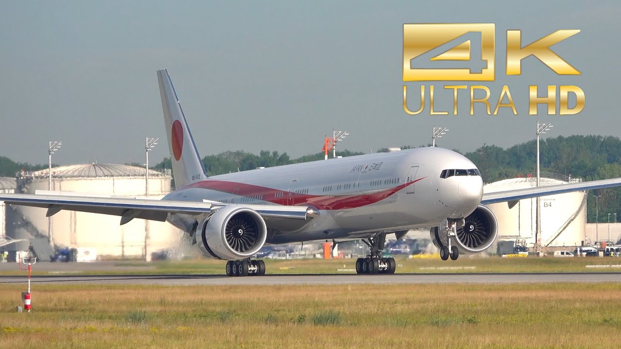(4K) 2 Boeing 777-3SB/ER Japan Air Force JASDF 80-1111 and 80-1112 arrival  Munich Airport G7 Summit