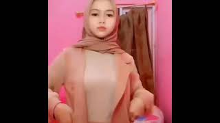 Slowmo hijab ketat transparan