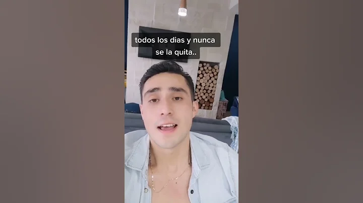Si la mujer usa la misma cadena todos los dias#sho...