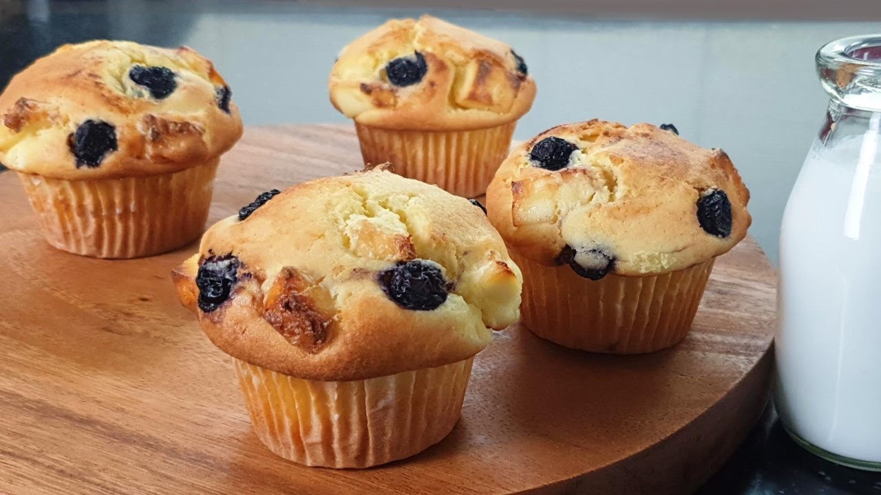 [Eng Sub] 블루베리 크림치즈 머핀만들기(with Cream cheese)/Blueberry muffins recipe/cream cheese muffins/ASMR/홈베이킹