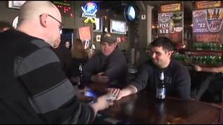 Stand Up Monte DVD and Gimmick) by Garrett Thomas  Kozmomagic