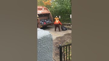 Garbage truck rear load part 2