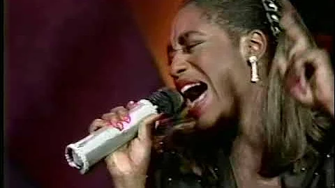 Regina Belle Live in Concert (1990)